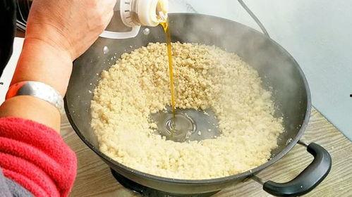 阿姨爆料面食怎么做的视频,面食制作全攻略  第2张