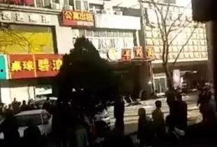 重庆八楼爆料事件视频,揭秘背后惊人真相