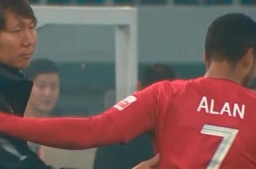 刘青足球网爆料视频,揭秘足球界最新动态 第2张 刘青足球网爆料视频,揭秘足球界最新动态 第2张