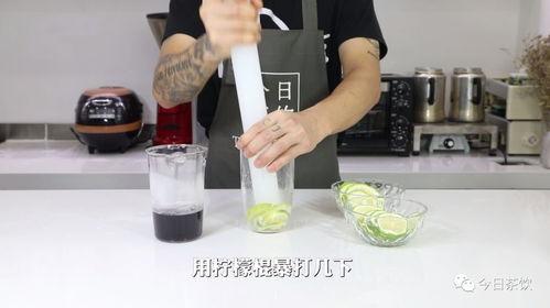 奶茶的制作爆料方法视频,一招教你轻松掌握网红奶茶精髓 第3张 奶茶的制作爆料方法视频,一招教你轻松掌握网红奶茶精髓 第3张
