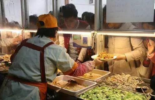 警方回应食堂爆料者视频,真相大白，揭秘事件背后真相