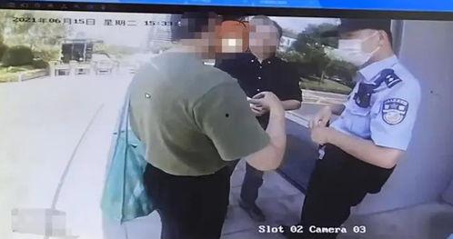 兴迪最新爆料新闻视频,揭秘行业黑幕,视频内容引发热议 第3张 兴迪最新爆料新闻视频,揭秘行业黑幕,视频内容引发热议 第3张