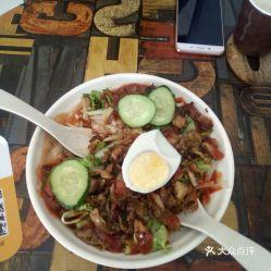 鄂尔多斯美食爆料视频,揭秘当地特色佳肴背后的故事 第2张 鄂尔多斯美食爆料视频,揭秘当地特色佳肴背后的故事 第2张