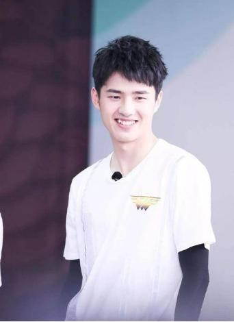 娱乐圈大爆料肖战王一博 第2张 娱乐圈大爆料肖战王一博 第2张