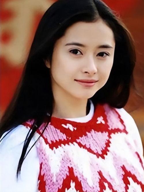 娱乐圈女生爆料的明星,揭秘明星背后的真实故事