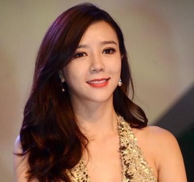 娱乐圈女生爆料的明星,揭秘明星背后的真实故事 第2张 娱乐圈女生爆料的明星,揭秘明星背后的真实故事 第2张